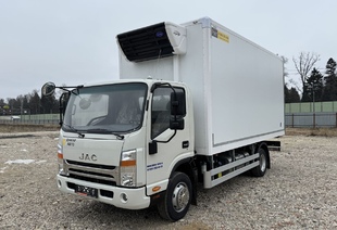 JAC N90 (9,0т) РЕФРИЖЕРАТОР 5,2×2,3×2,5м ХОУ CARRIER CITIMAX 500